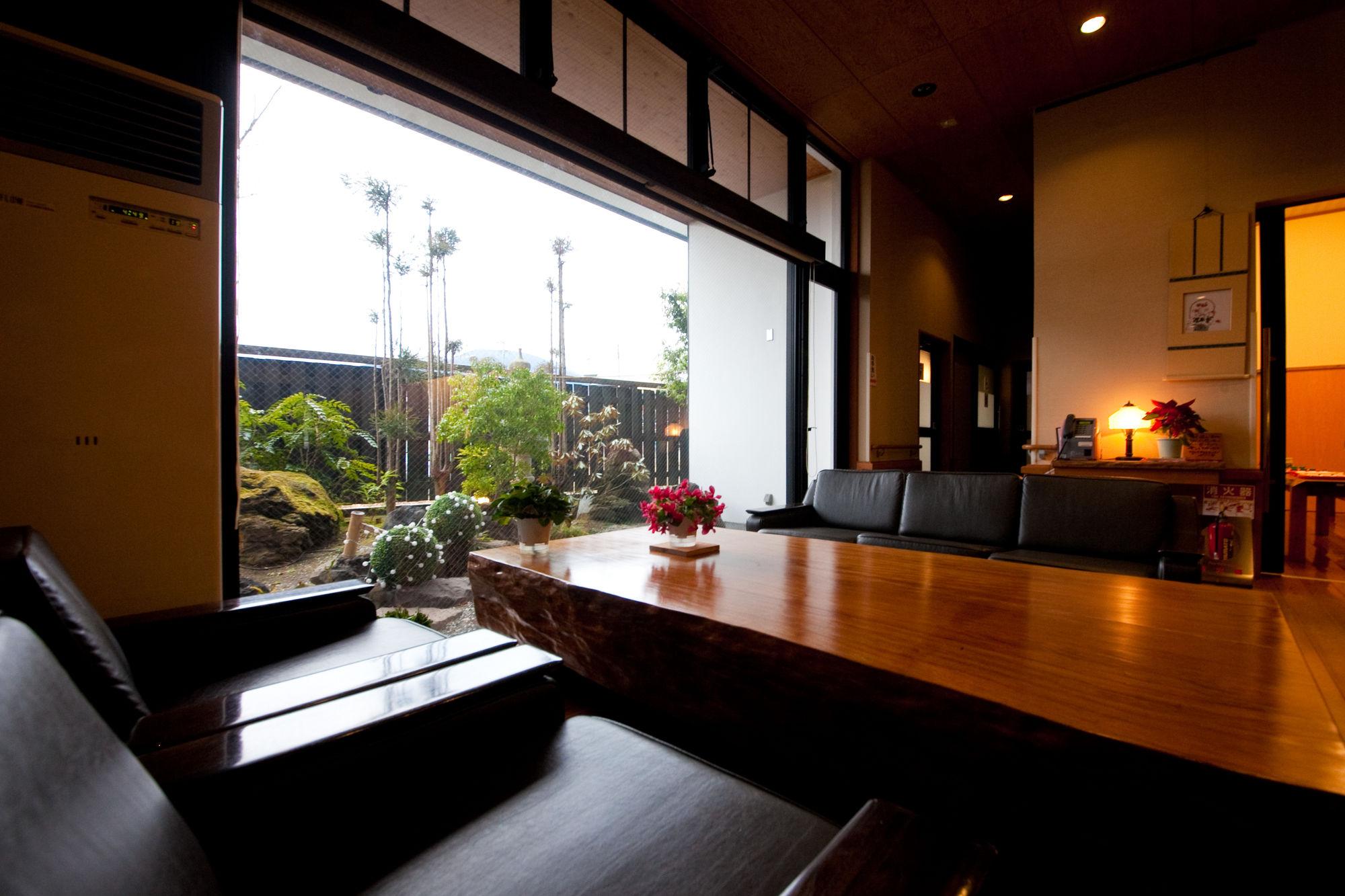 Yawaragi-No-Sato Yadoya Hotel Yufu Exterior photo