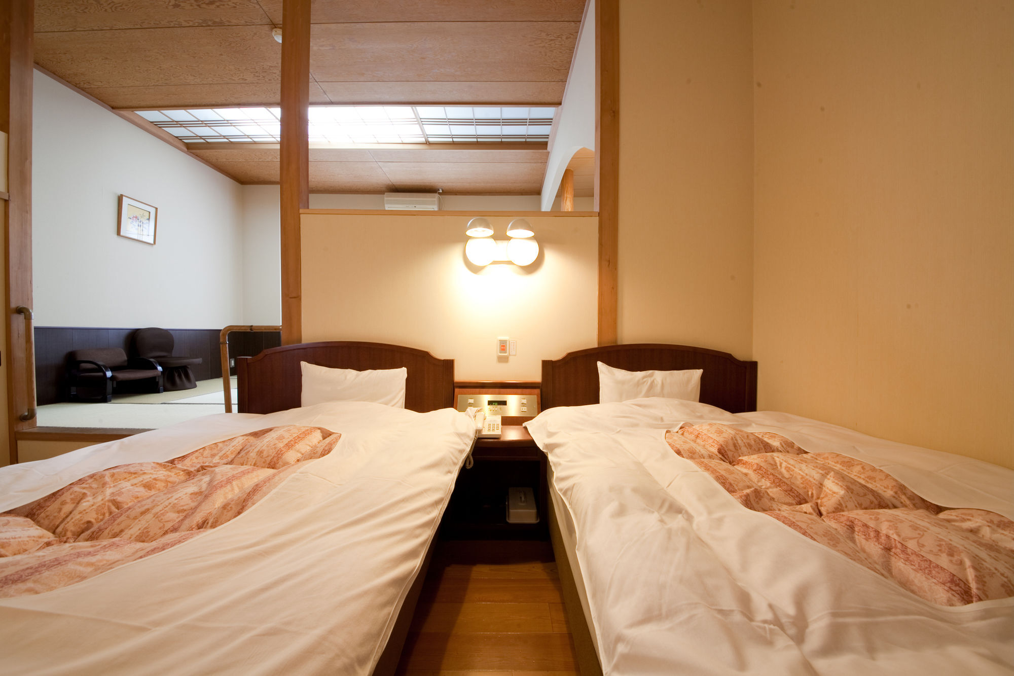 Yawaragi-No-Sato Yadoya Hotel Yufu Exterior photo